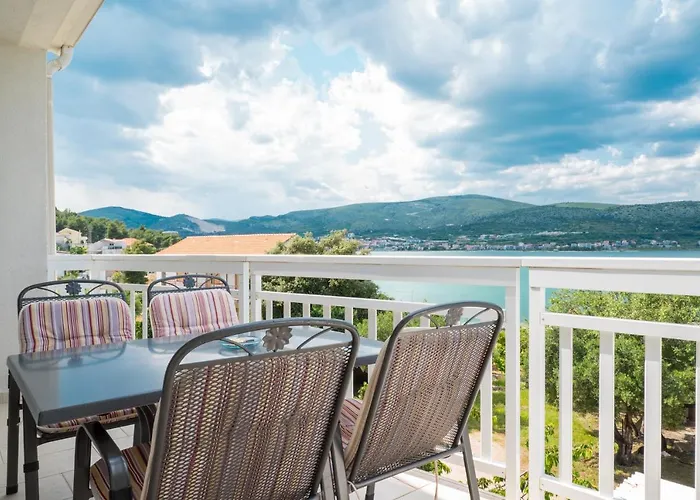 Vdl 公寓 特罗吉尔