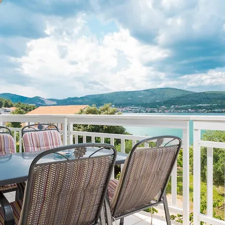 Vdl Apartment Trogir